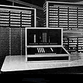 1941: Konrad Zuse entwickelt den Zuse Z3, den ersten Rechenautomaten der Welt mit Programmsteuerung.